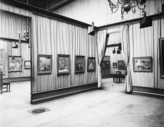 Gallery 0